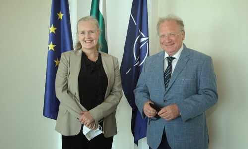 Министър Светлан Стоев прие посланика на Швеция